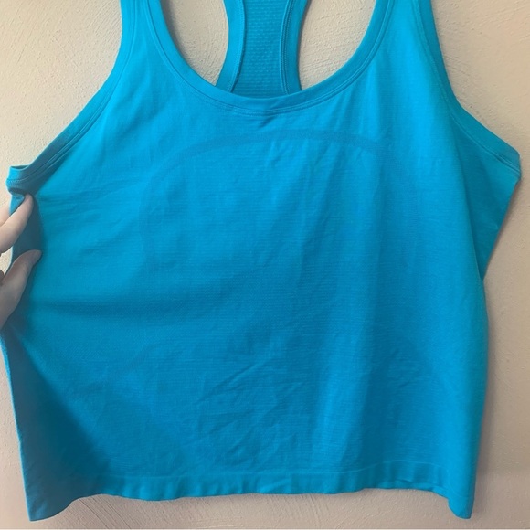 Lululemon Swiftly Tech Racerback Tank Top 2.0 Race Length Turquoise Tide Size 12 - Picture 4 of 8